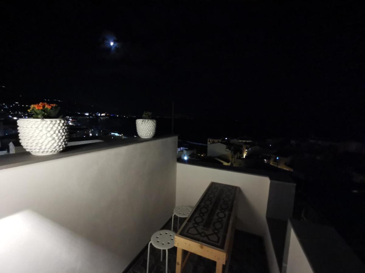 Apartamento Idda, Vista Mozzafiato E Mare Dentro Casa Cefalú Exterior foto